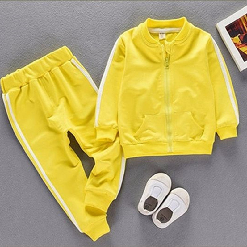 Costume de sport pour bébé enfants