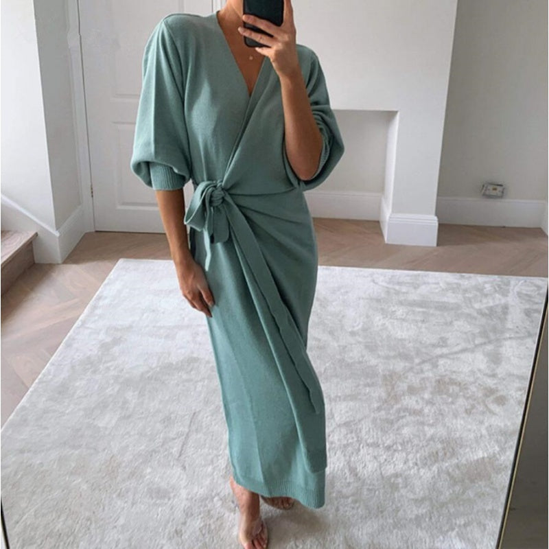 V-neck robe dress